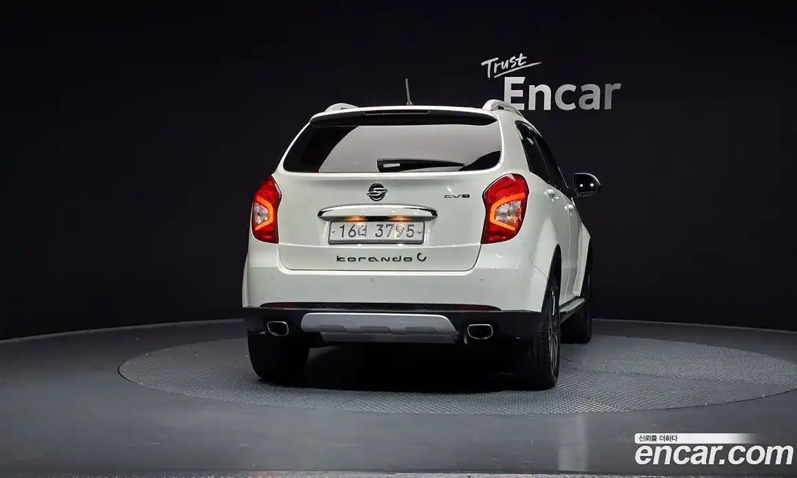 SsangYong Korando 2014 2.0 Автомат в Москве № 539073, фото 4