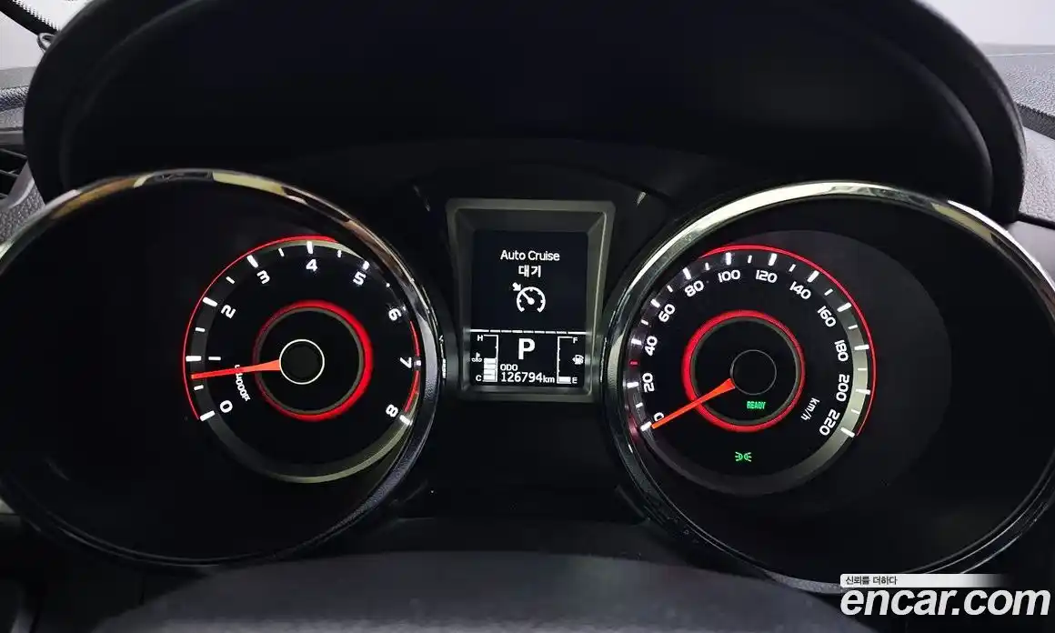 SsangYong TIBOLI 2015 1.6 Автомат в Москве № 539222, фото 8