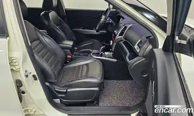 SsangYong TIBOLI 2015 1.6 Автомат в Москве № 539222, миниатюра 10