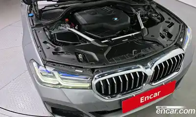 BMW 5-Series 2023 2.0 Автомат в Москве № 539697, миниатюра 6