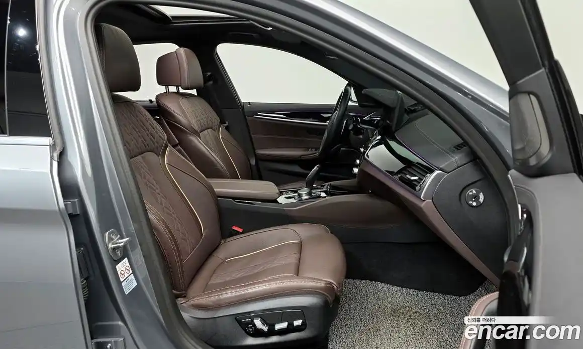 BMW 5-Series 2023 2.0 Автомат в Москве № 539697, фото 10