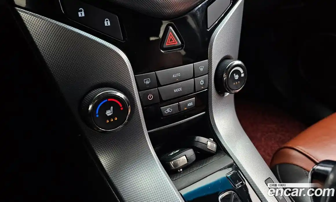 Chevrolet Cruze 2012 1.8 Автомат в Москве № 539872, фото 17