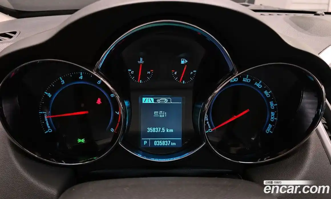 Chevrolet Cruze 2013 1.8 Автомат в Москве № 539931, фото 8