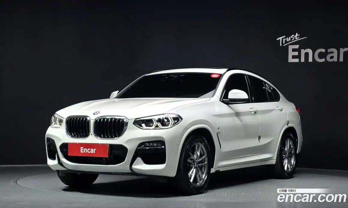 BMW X4 2021 2.0 Автомат в Москве № 540427, фото 1