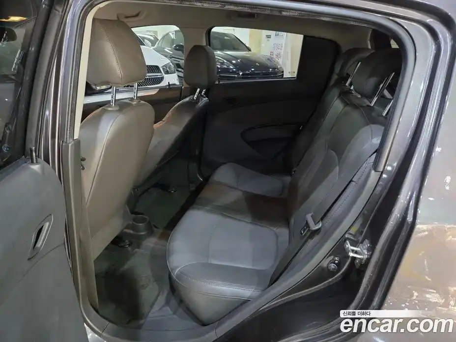 Chevrolet Spark 2014 1.0 Автомат в Москве № 540508, фото 7