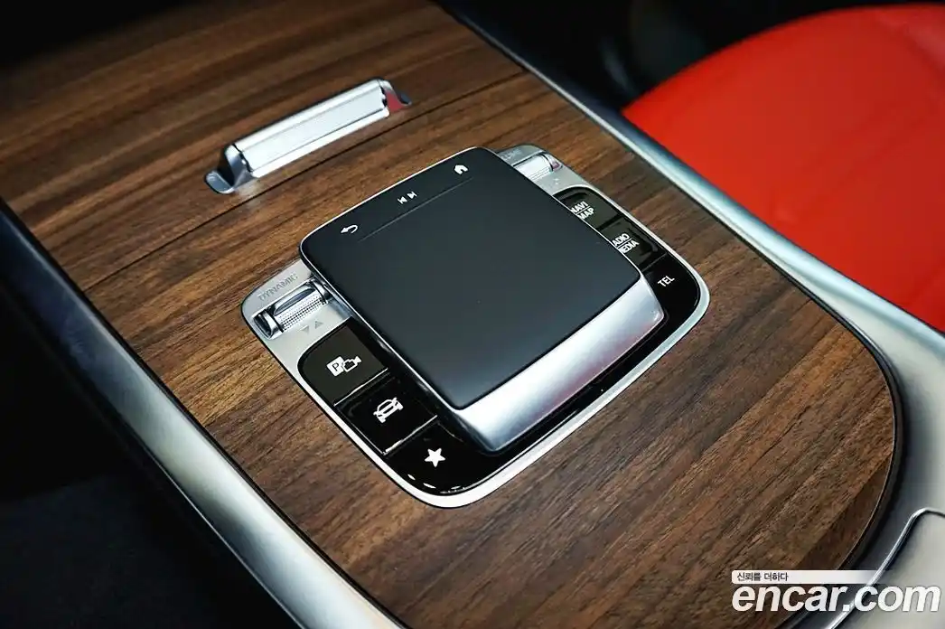 Mercedes-Benz G-Class 2025 3.0 Автомат в Москве № 541272, фото 13