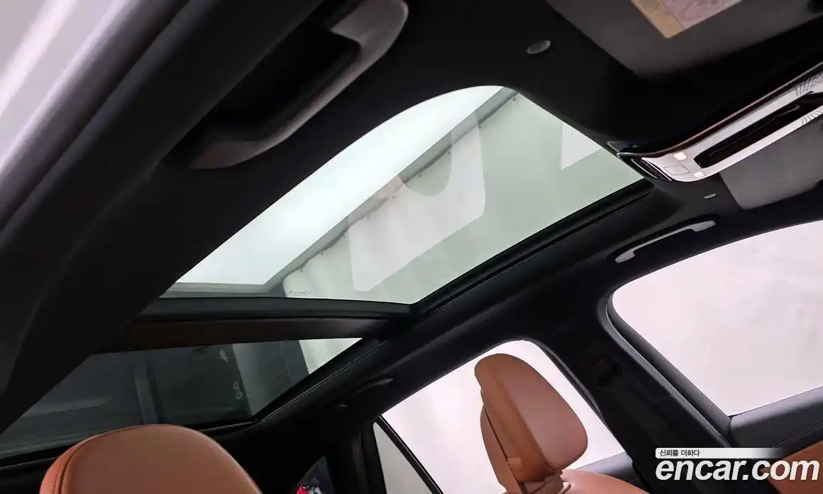 Mercedes-Benz GLC-Class 2023 2.0 Автомат в Москве № 542686, фото 17