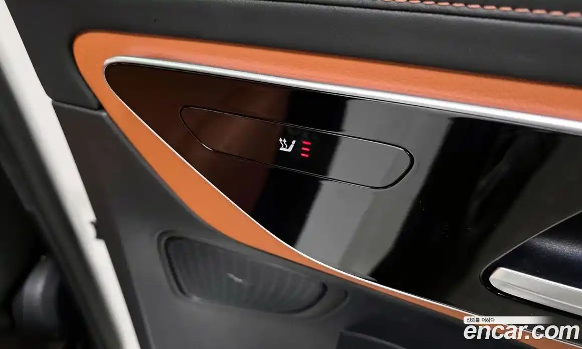 Mercedes-Benz GLC-Class 2023 2.0 Автомат в Москве № 542686, фото 18