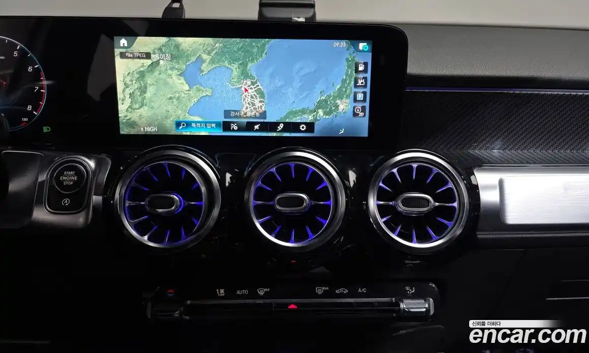 Mercedes-Benz GLB-Class 2021 2.0 Автомат в Москве № 542716, фото 13