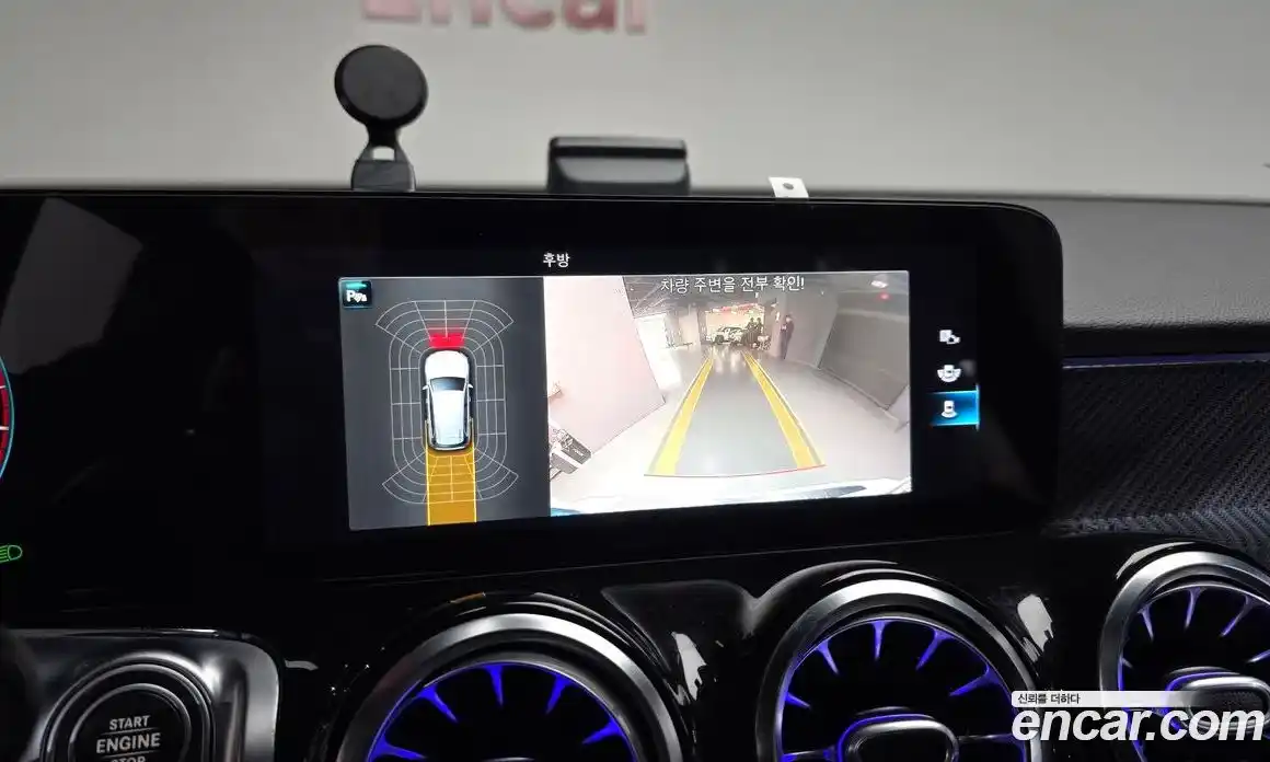 Mercedes-Benz GLB-Class 2021 2.0 Автомат в Москве № 542716, фото 14