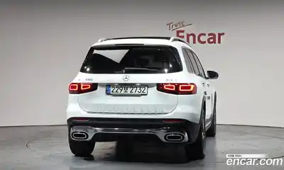 Mercedes-Benz GLB-Class 2021 2.0 Автомат в Москве № 542716, миниатюра 3