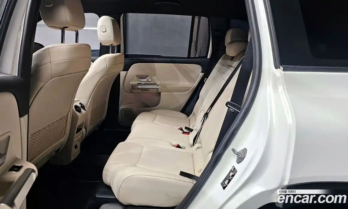 Mercedes-Benz GLB-Class 2021 2.0 Автомат в Москве № 543618, фото 12