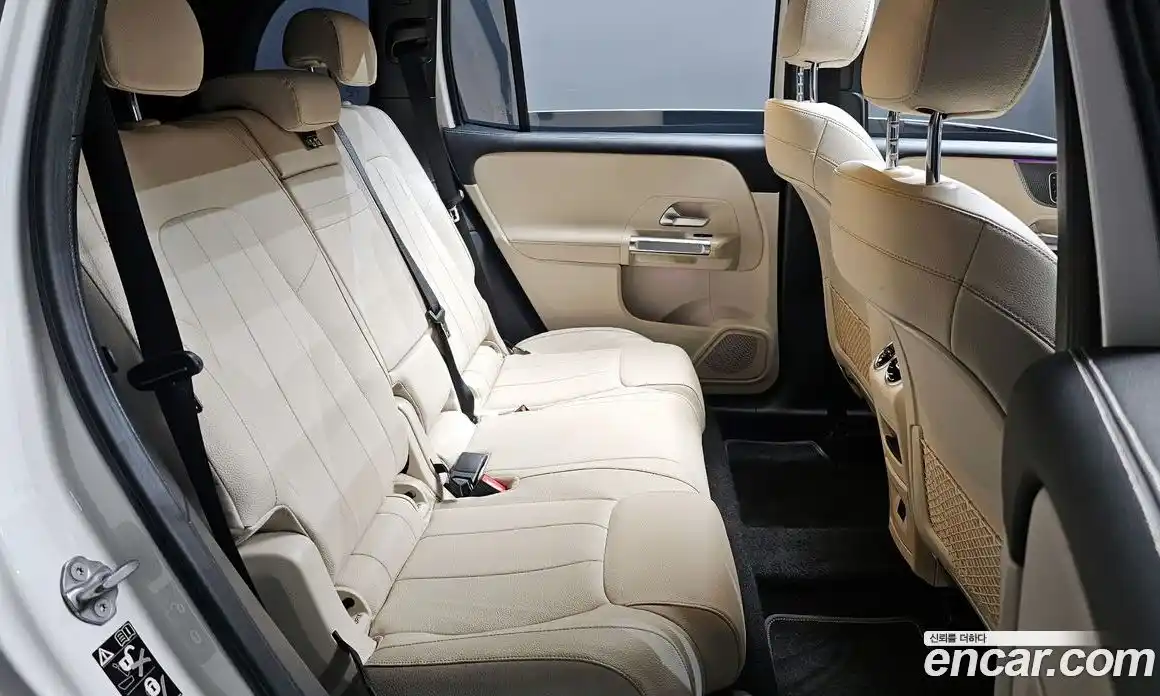 Mercedes-Benz GLB-Class 2021 2.0 Автомат в Москве № 543618, фото 13