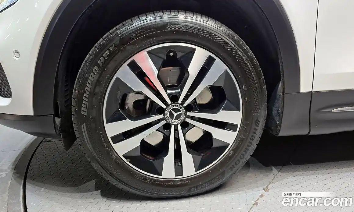 Mercedes-Benz GLB-Class 2021 2.0 Автомат в Москве № 543618, фото 5