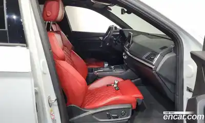 Audi SQ5 2020 3.0 Автомат в Москве № 543785, миниатюра 11