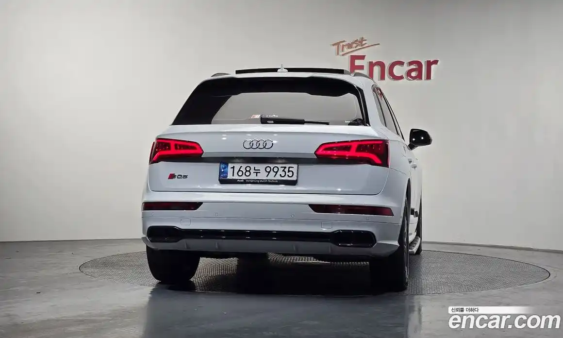 Audi SQ5 2020 3.0 Автомат в Москве № 543785, фото 4