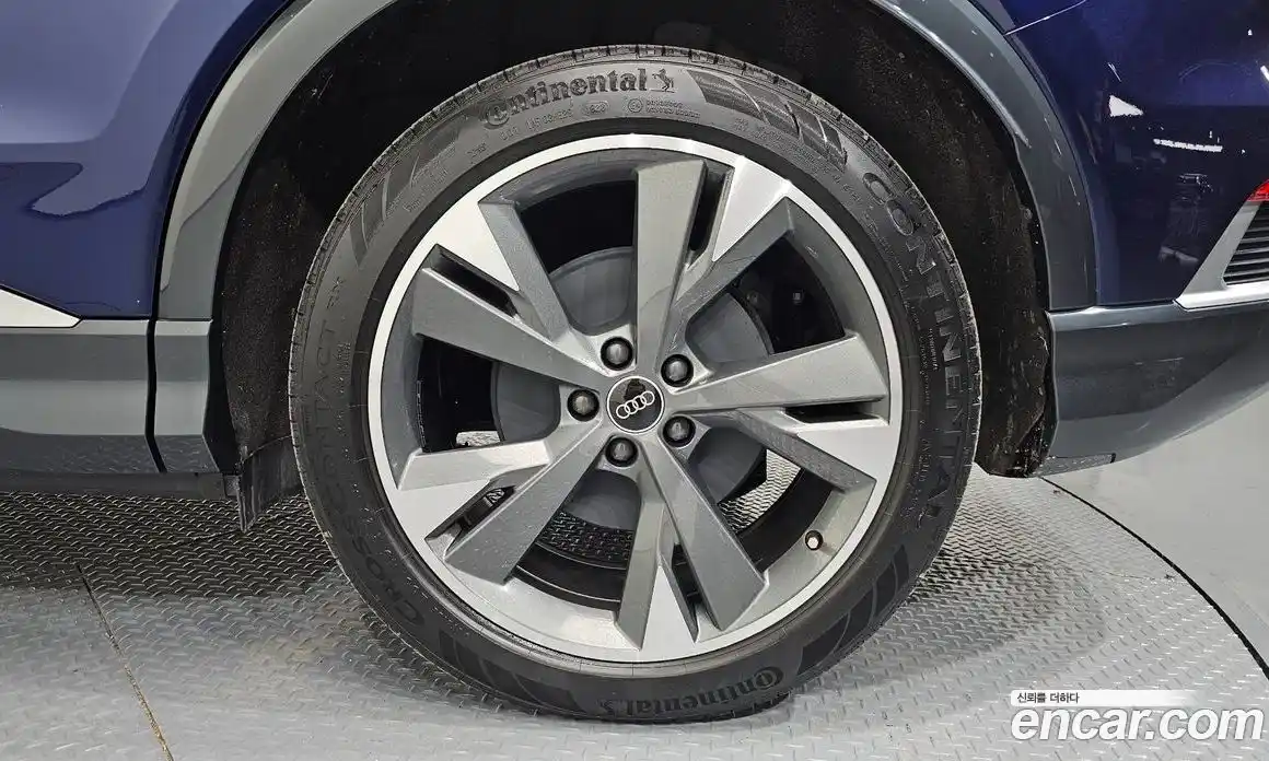 Audi Q4 e-tron 2022 0.2 Автомат в Москве № 544200, фото 5