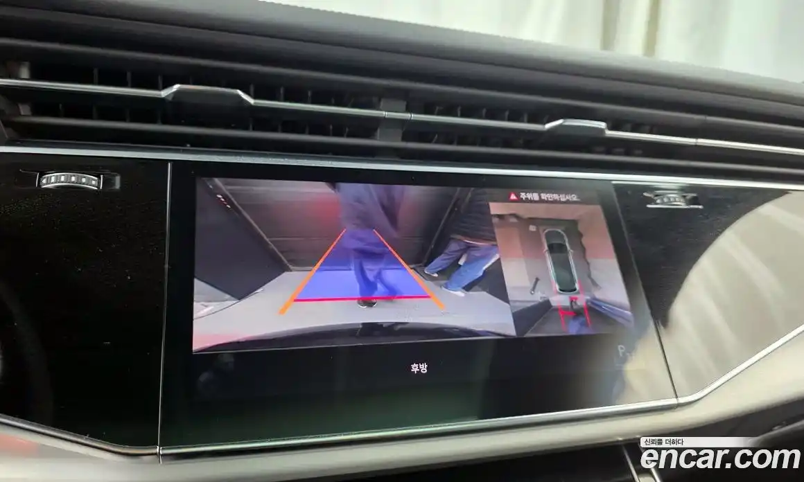 Audi Q7 2021 3.0 Автомат в Москве № 544338, фото 15