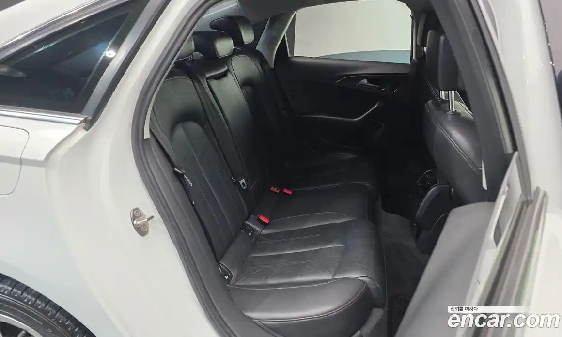 Audi A6 2015 2.0 Автомат в Москве № 544649, фото 12