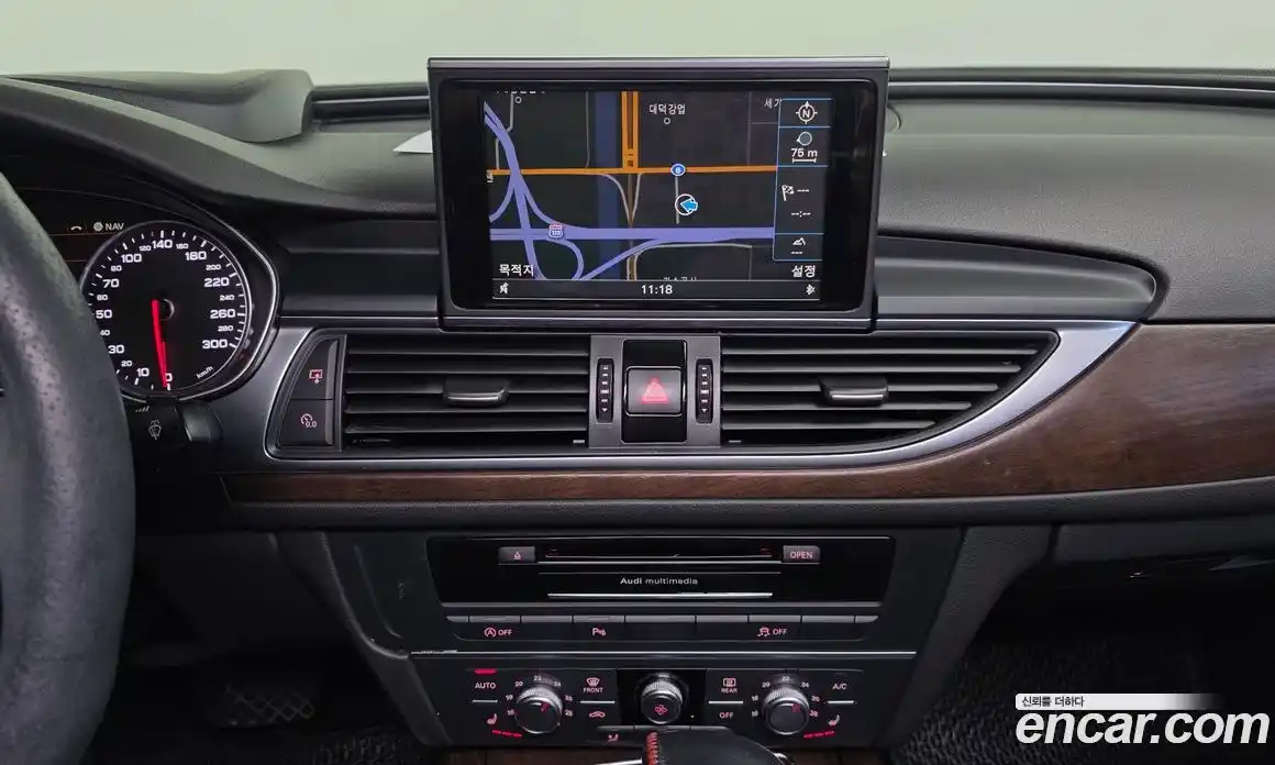 Audi A6 2015 2.0 Автомат в Москве № 544649, фото 14