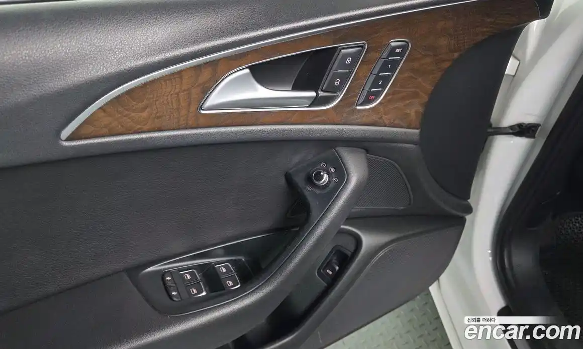 Audi A6 2015 2.0 Автомат в Москве № 544649, фото 17