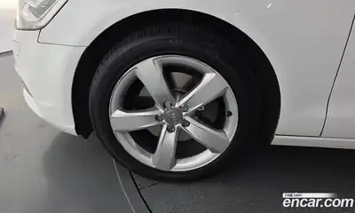 Audi A6 2015 2.0 Автомат в Москве № 544649, миниатюра 5