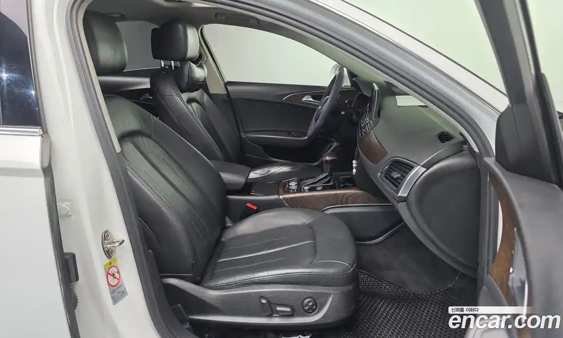 Audi A6 2015 2.0 Автомат в Москве № 544649, фото 10