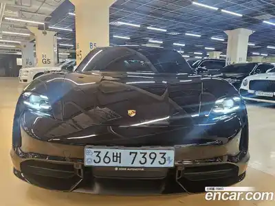 Porsche Taycan 2020 0.1 Автомат в Москве № 545947, миниатюра 3