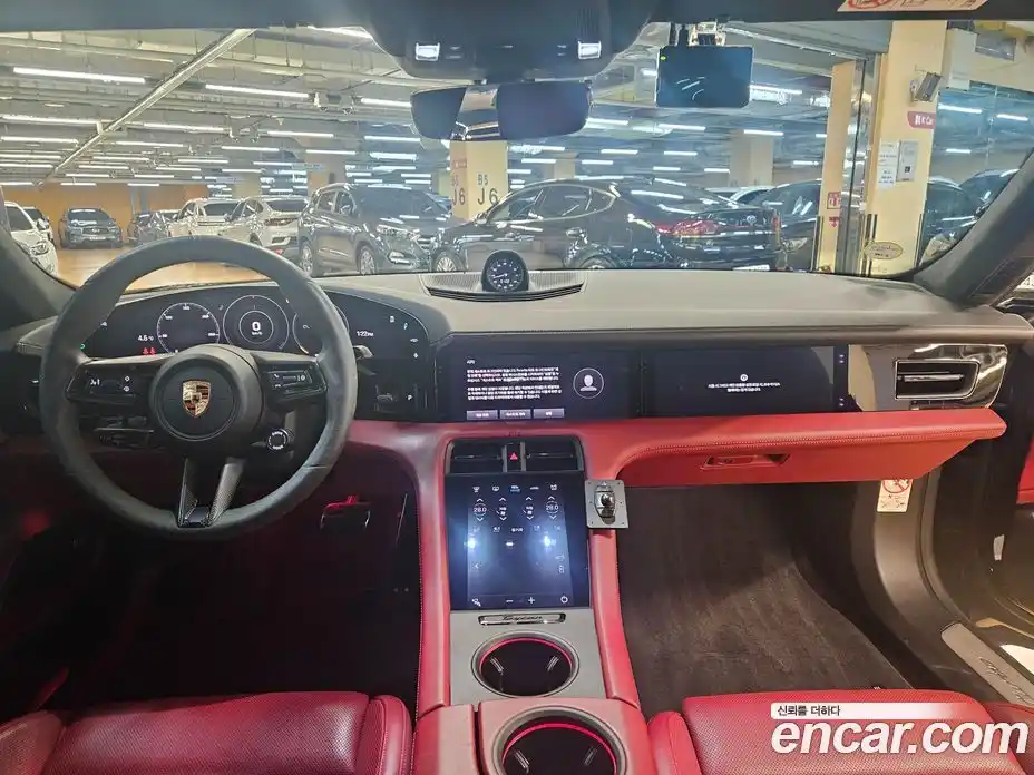 Porsche Taycan 2020 0.1 Автомат в Москве № 545947, фото 7