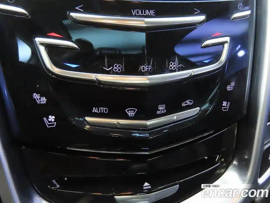 Cadillac SRX 2015 3.0 Автомат в Москве № 548160, фото 11