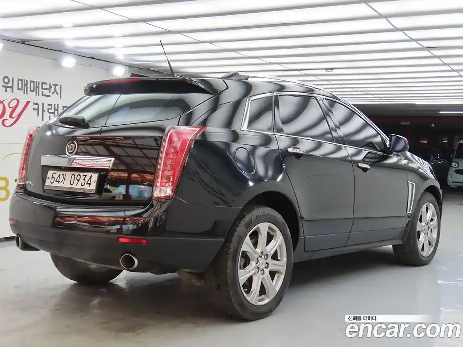 Cadillac SRX 2015 3.0 Автомат в Москве № 548160, фото 3
