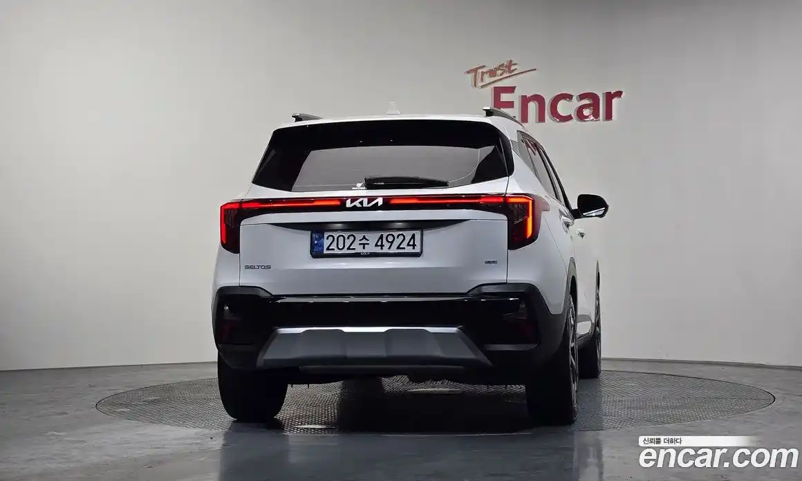 Kia Seltos 2025 1.6 Автомат в Москве № 55270, фото 3