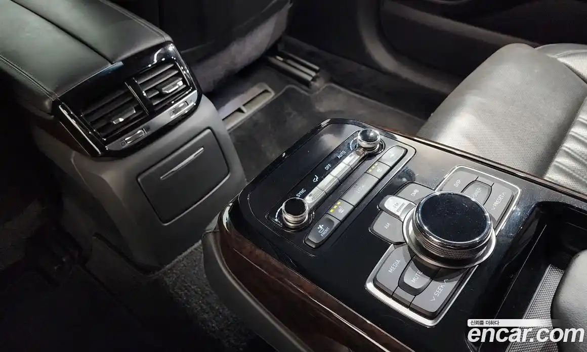 Genesis EQ900 2016 3.8 Автомат в Москве № 59060, фото 20