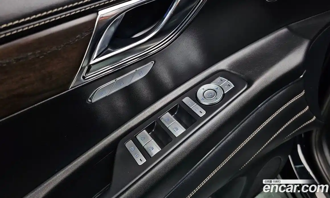 Genesis GV80 2020 2.5 Автомат в Москве № 59495, фото 18