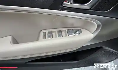 Genesis G70 2023 2.0 Автомат в Москве № 75329, миниатюра 5