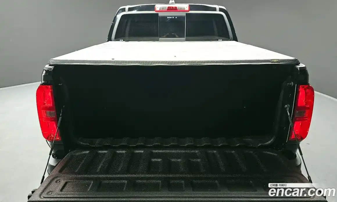 Chevrolet Colorado 2021 3.6 Автомат в Москве № 84080, фото 15