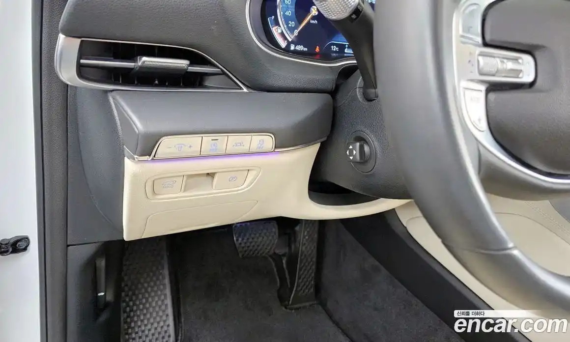 Genesis GV80 2020 2.5 Автомат в Москве № 84898, фото 14