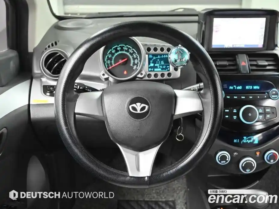 Chevrolet Matiz 2011 1.0 Автомат в Москве № 91636, фото 13