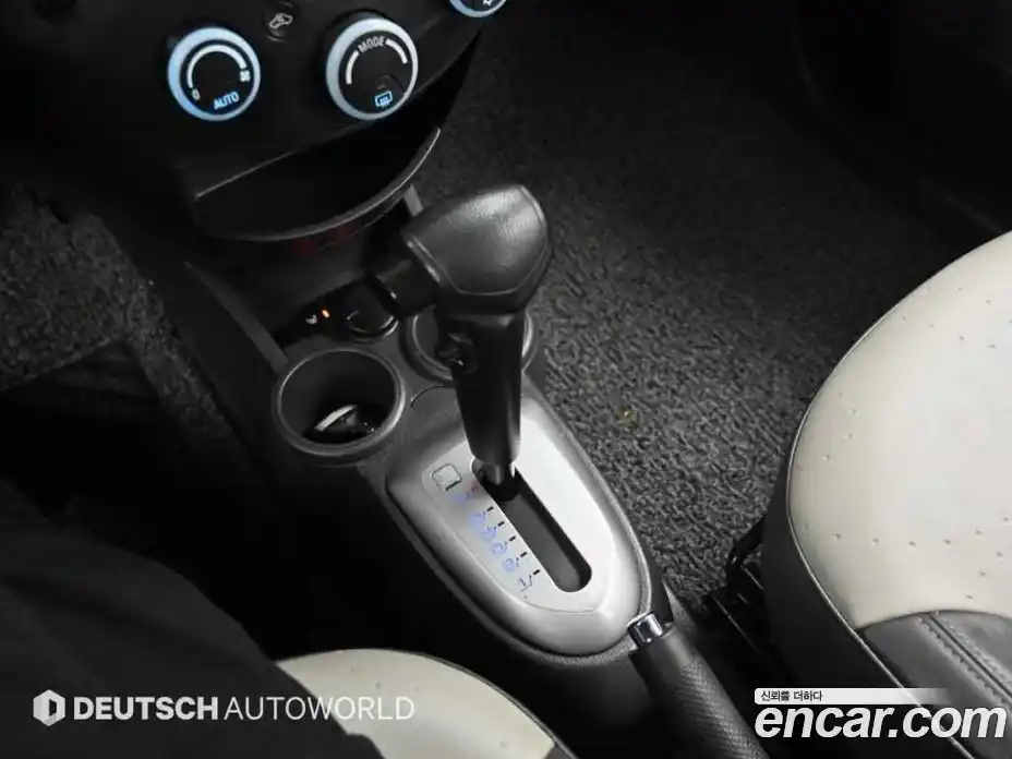 Chevrolet Matiz 2011 1.0 Автомат в Москве № 91636, фото 9