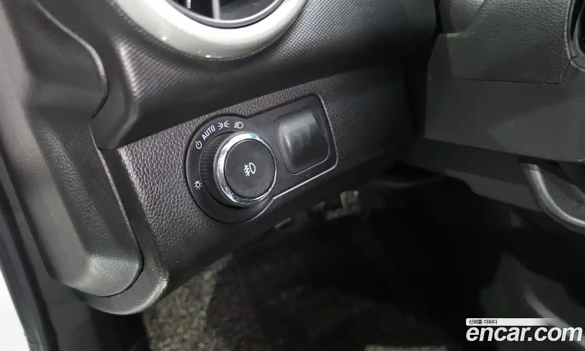 Chevrolet Aveo 2015 1.4 Автомат в Москве № 97994, фото 19