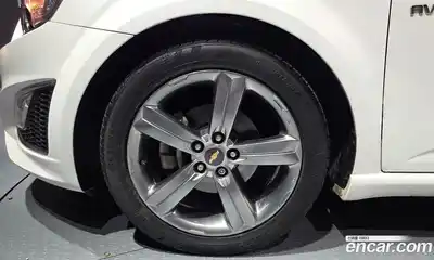 Chevrolet Aveo 2015 1.4 Автомат в Москве № 97994, миниатюра 5