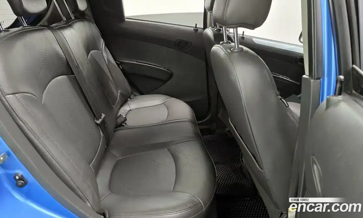 Chevrolet Spark 2014 1.0 Автомат в Москве № 98397, фото 18