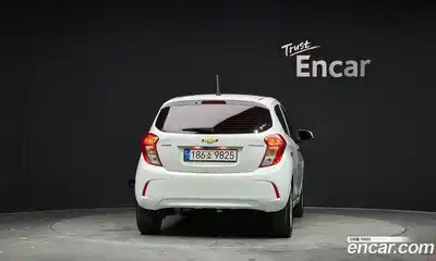 Chevrolet Spark 2022 1.0 Автомат в Москве № 103978, миниатюра 3