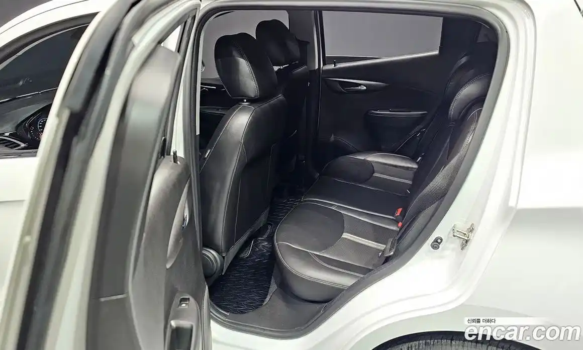 Chevrolet Spark 2022 1.0 Автомат в Москве № 103978, фото 10