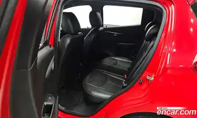 Chevrolet Spark 2016 1.0 Механическая в Москве № 104081, миниатюра 11