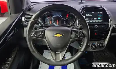 Chevrolet Spark 2016 1.0 Механическая в Москве № 104081, миниатюра 3