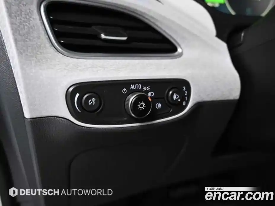 Chevrolet Bolt EV 2019 Автомат в Москве № 104657, фото 17