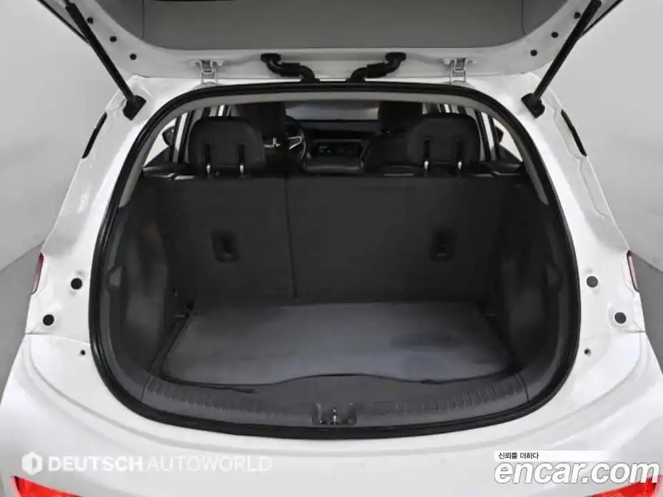 Chevrolet Bolt EV 2019 Автомат в Москве № 104657, фото 20