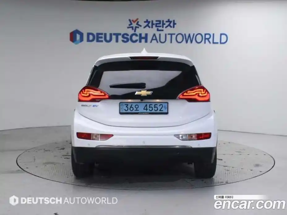 Chevrolet Bolt EV 2019 Автомат в Москве № 104657, фото 4