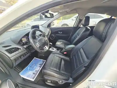 Renault SM3 2015 1.6 Автомат в Москве № 106605, миниатюра 10